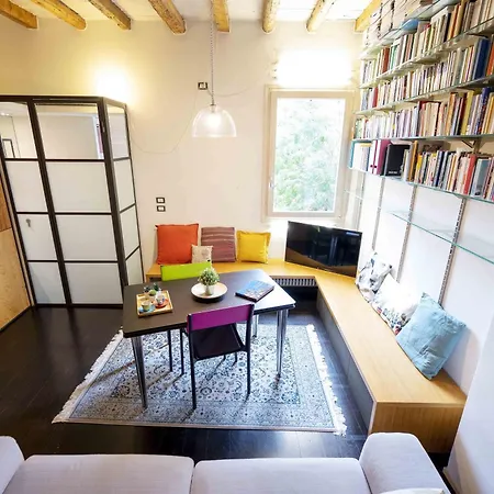 Rk Golden House Apartment *