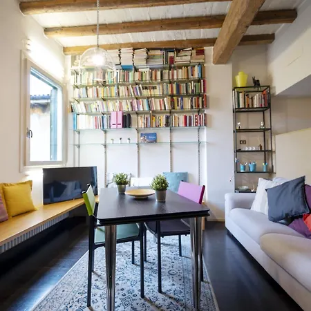 Rk Golden House Apartment Bologna